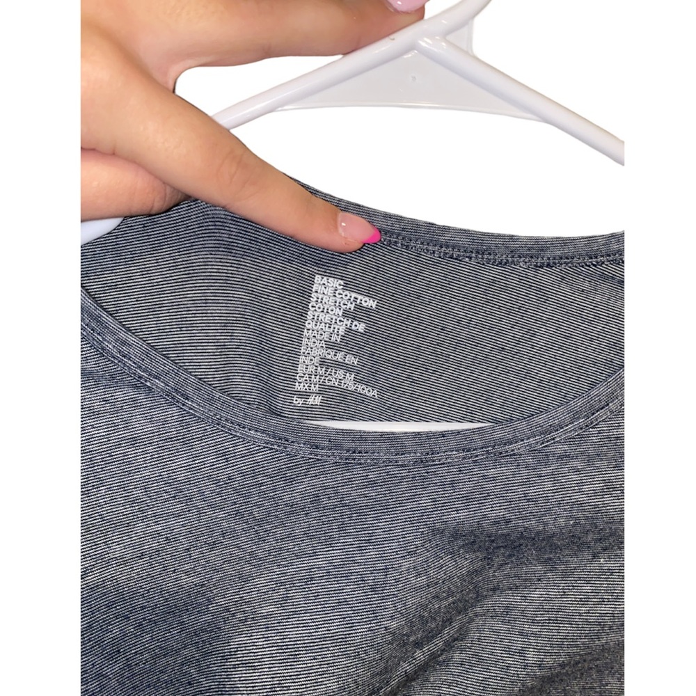 [H & M] White/Gray Long Sleeve - Picture 2 of 3